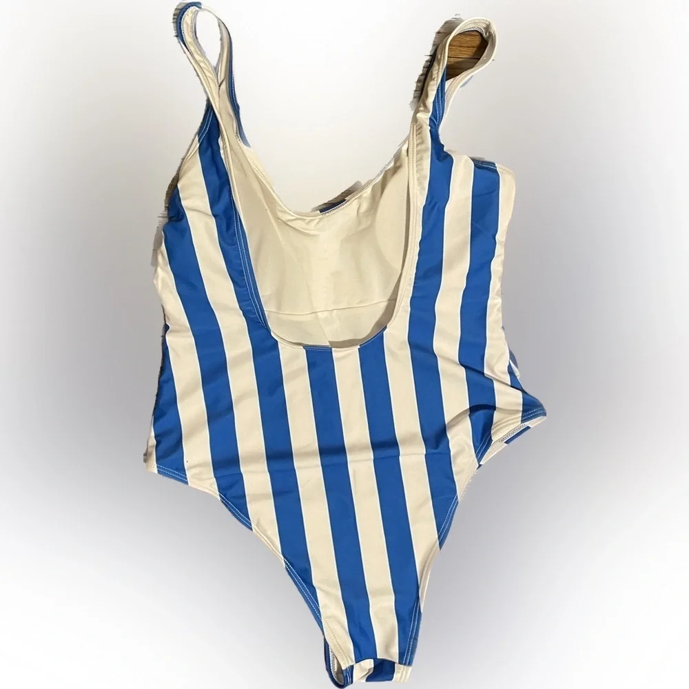 Patpat Pineapple One piece Swimsuit Bathing Suit Size Medium NWT - Picture 3 of 3